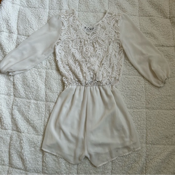 ECLIPSE White Romper - Long Sleeve - Picture 7 of 9